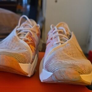 Nike Air Zoom Superrep 2 Women's Size 7 Sneakers in Orange,tan and White